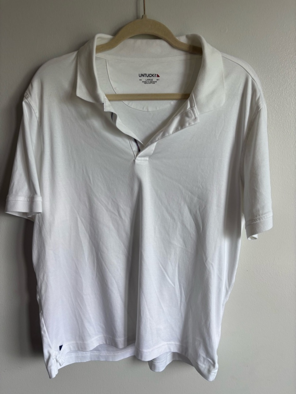UNTUCKit Men's White Performance Polo